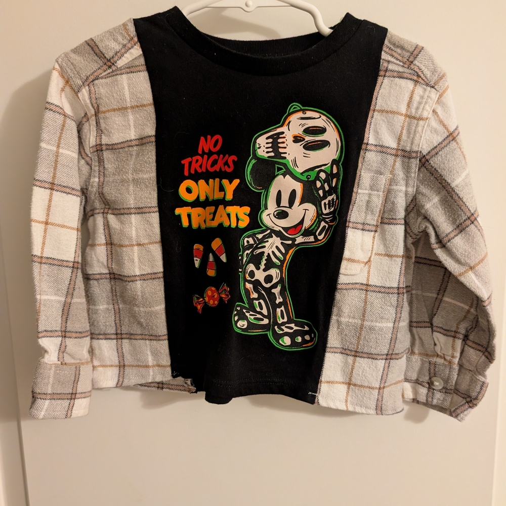 $ Disney Mickey Mouse Halloween Long Sleeve Plaid Shirt